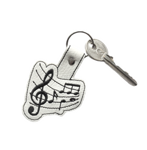 Load image into Gallery viewer, Musical notes keyfob with key