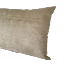 Load image into Gallery viewer, Reverse cushion in brown