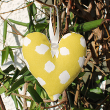 Load image into Gallery viewer, Lavender heart in yellow and white
