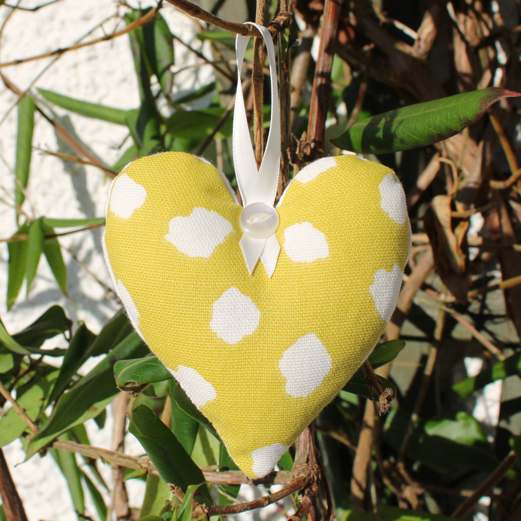 Lavender heart in yellow and white
