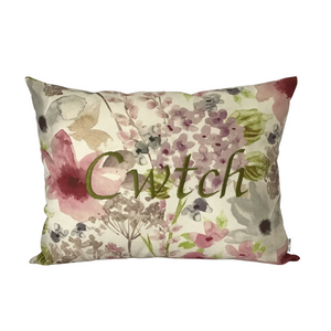 Cwtch Cushion Pastel green