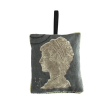 Load image into Gallery viewer, Lavender bag grey stamp

