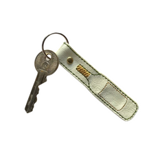 Load image into Gallery viewer, Wine Bottle key fob with key
