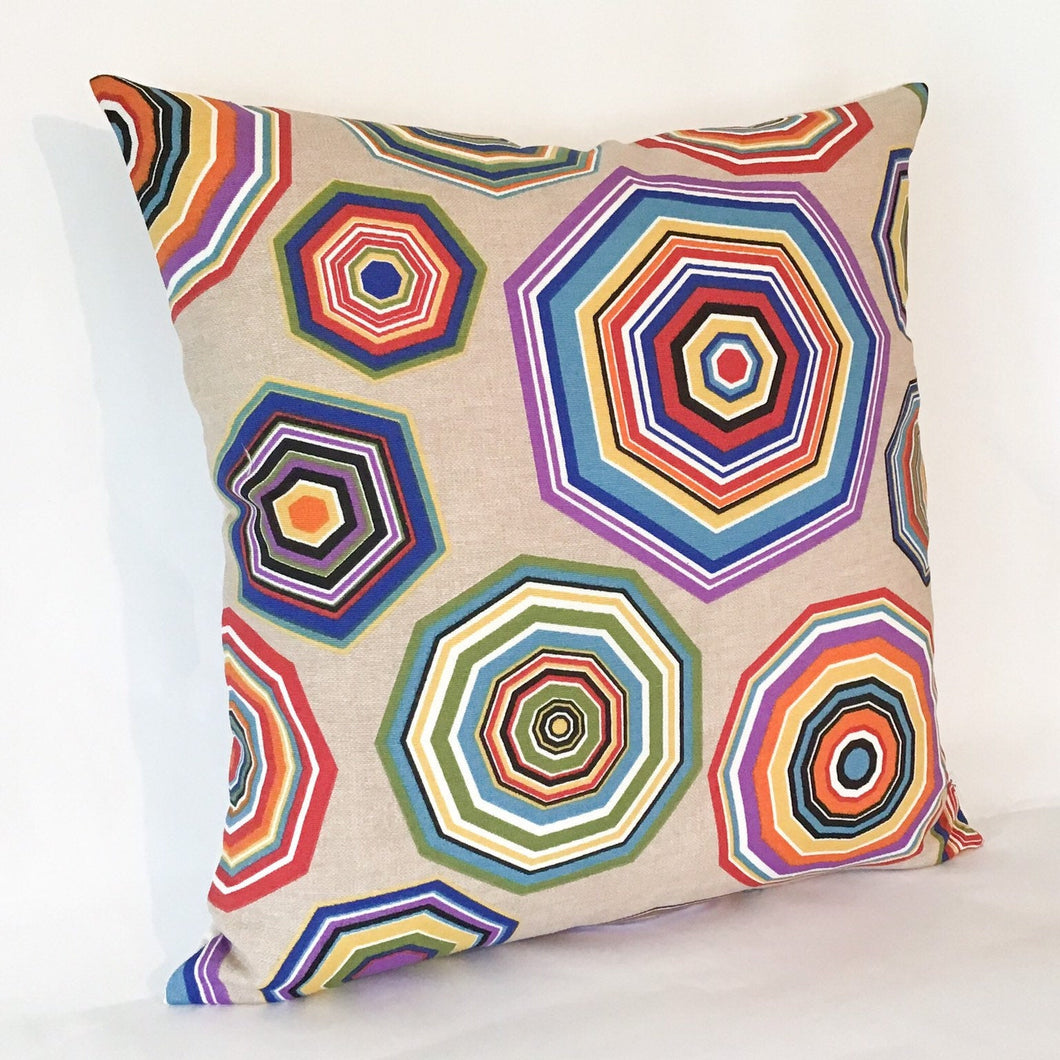 Retro Nonagon Cushion