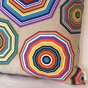 Retro Nonagon Cushion