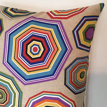 Load image into Gallery viewer, Retro Nonagon Cushion
