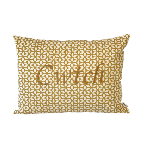 Cwtch Cushion yellow daisy